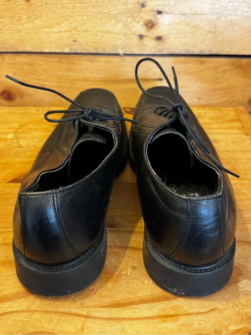 Bostonian Men’s Black Leather Square Toe Lace-Up Dress Shoes - Size 10